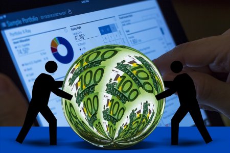 The real way to make money on the Internet (without a site)